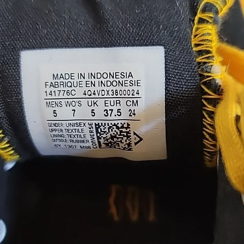 CONVERSE HIGH TOP LACE UP CLOSURE ROUND TOE UNISEX SNEAKER - Picture 13 of 13